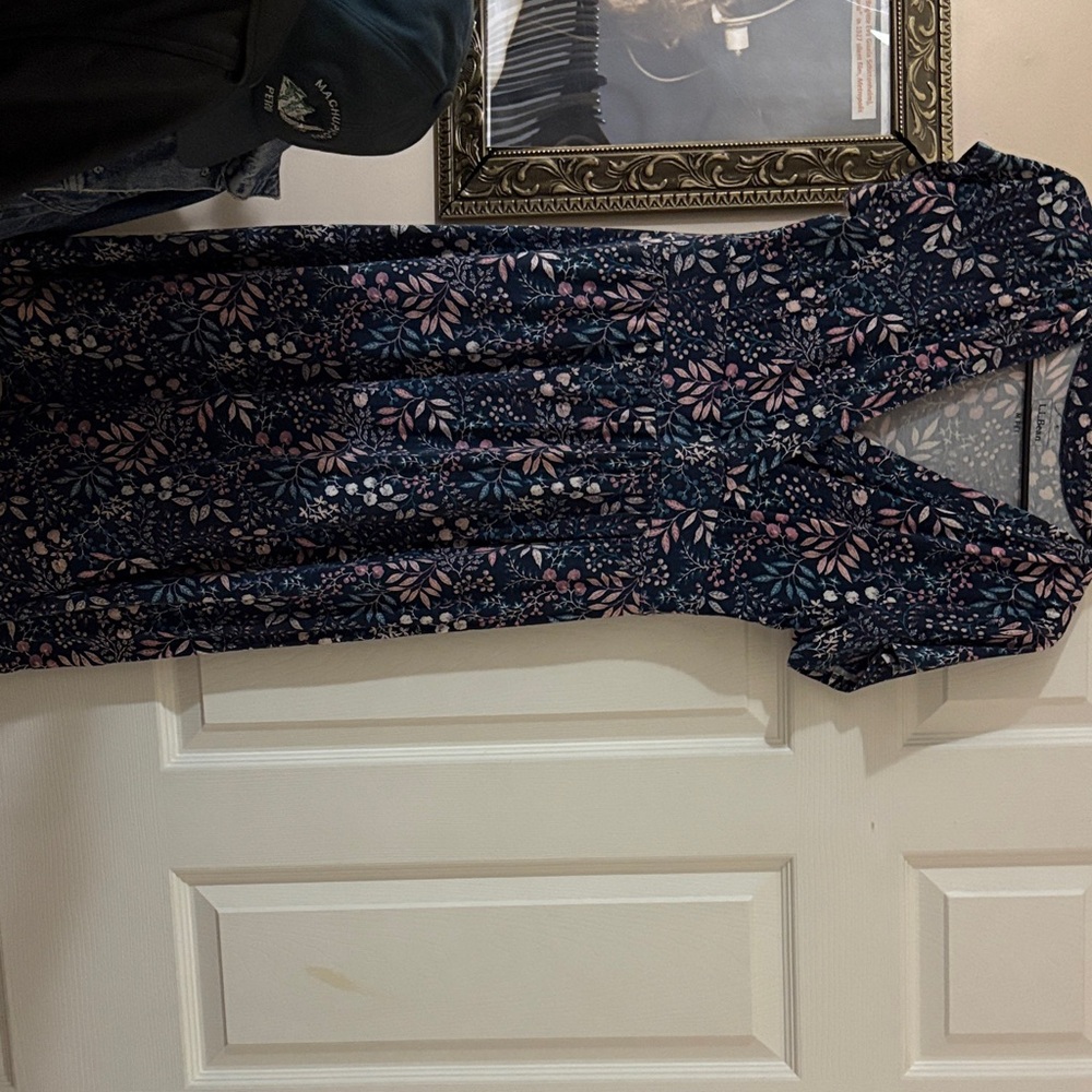 L.L. Bean Women's Navy Floral Dress - Picture 2 of 3